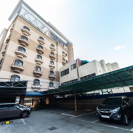 U Hotel Busan Bagian luar foto
