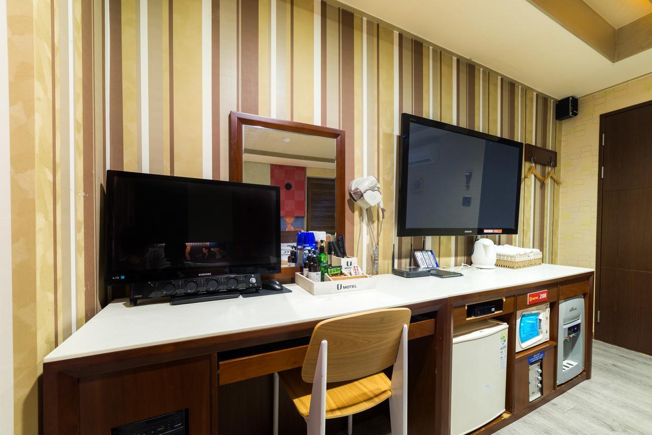 U Hotel Busan Bagian luar foto